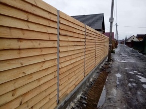 Деревянный забор елочка 150 метров фото в Икше