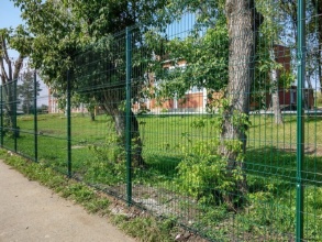 3D заборы для школы 90 метров фото в Икше